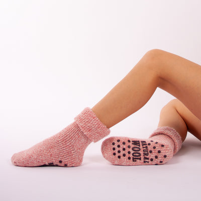 Meias em Lã Cardadas Antiderrapantes