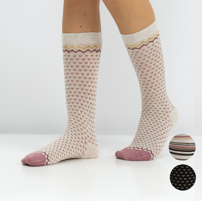 Meias clássicas com padrão, para mulher, em fibra de bambu, na cor rosa e bege. Meias frescas e suaves.