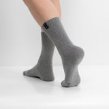 Meias “Elite Crew” • Conforto e Resistência • Algodão Superior • Pack 2 Pares • Cinza