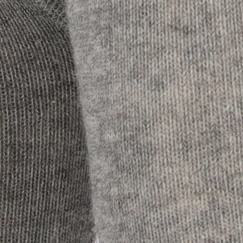 Collants com ajuste confortável com cós que não aperta, tecido macio e respirável. Uma base versátil e prática para qualquer look do dia a dia do seu bebé.