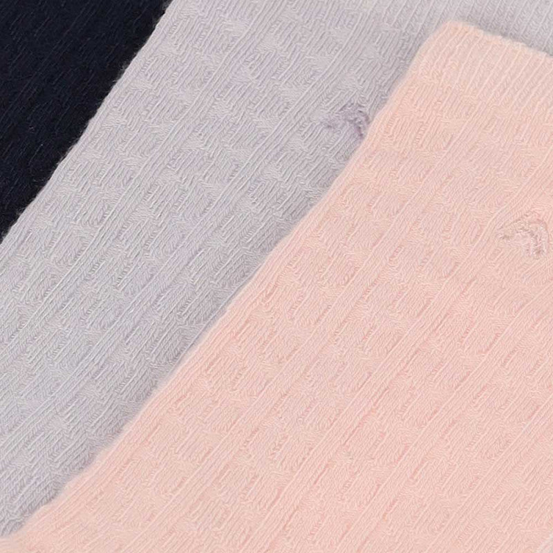 Meias caneladas para mulher, em fibra de bambu, na cor rosa, roxo e lilás. Meias frescas e suaves.