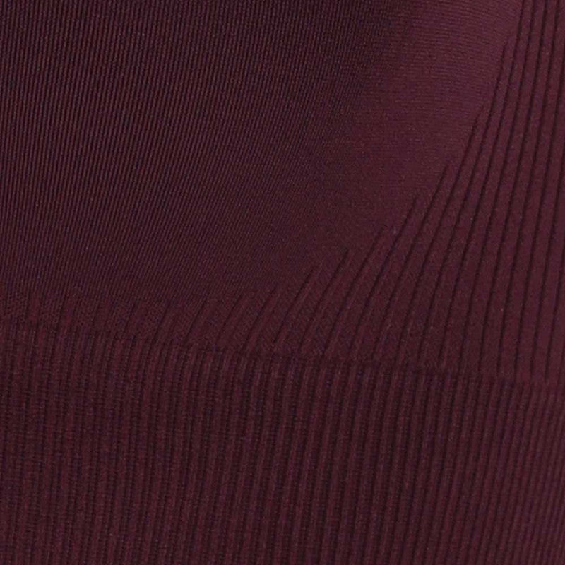 Top de desporto, na cor bordô, para mulher. Top com bom suporte no peito.Perfeito para atividades de alto desempenho.