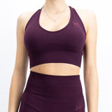Top de desporto, na cor bordô, para mulher. Top com bom suporte no peito.
Perfeito para atividades de alto desempenho.